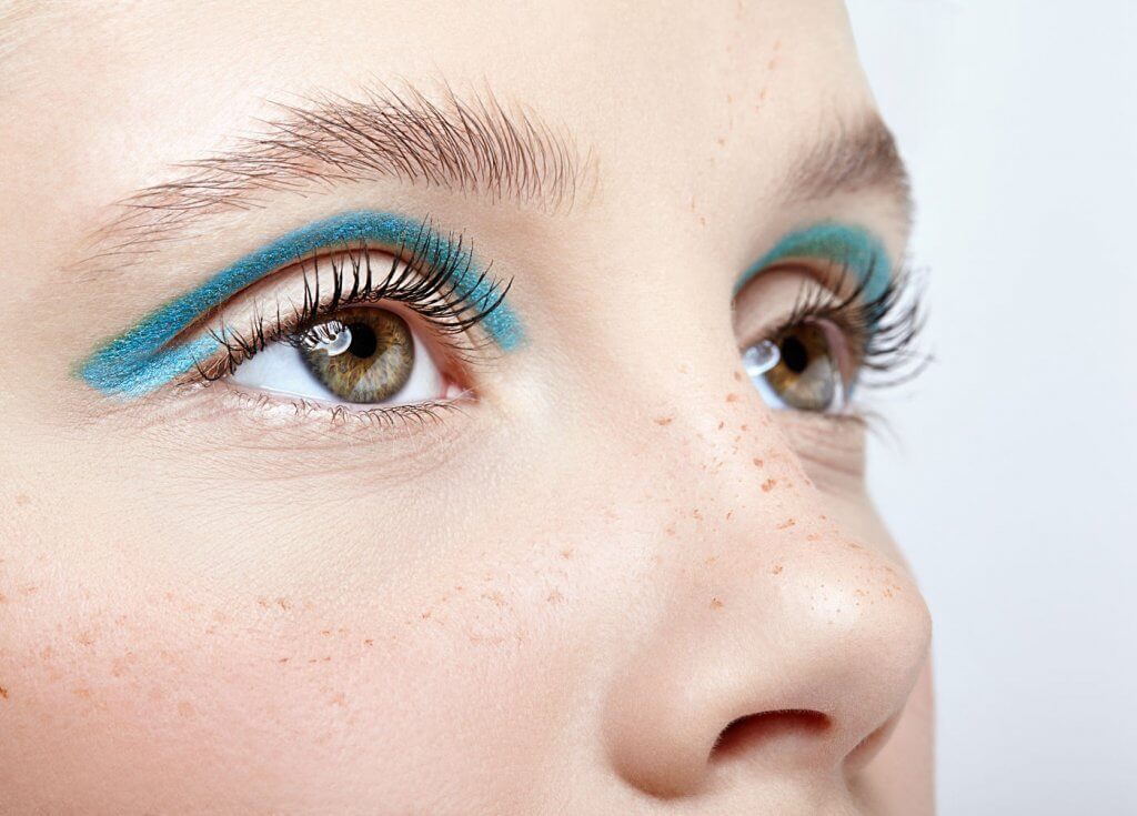 Bestes Wimpernserum getestet von EyeGlossary